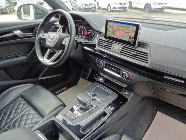 Fahrzeugabbildung Audi SQ5 3.0 TFSI quattro/Pano/StH/Raute/HUD/Kam/AHK/