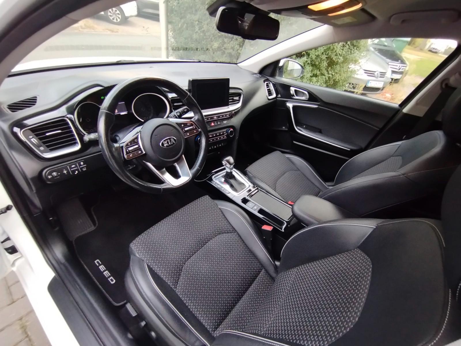 Kia Ceed SW 1.6 CRDi Spirit DCT VOLL / ACC / JBL