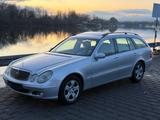 Mercedes-Benz E 320 E -Klasse T-Modell E 320 T CDI - Mercedes-Benz E 320: T Modell Cdi