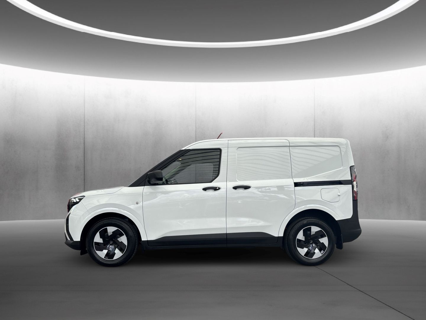 Ford Transit Courier - Bild 2