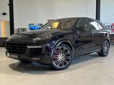 Porsche Cayenne Turbo *Soft-Close,Pano,BOSE,PDCC,Luft* - Porsche Cayenne in Frankfurt (Main)