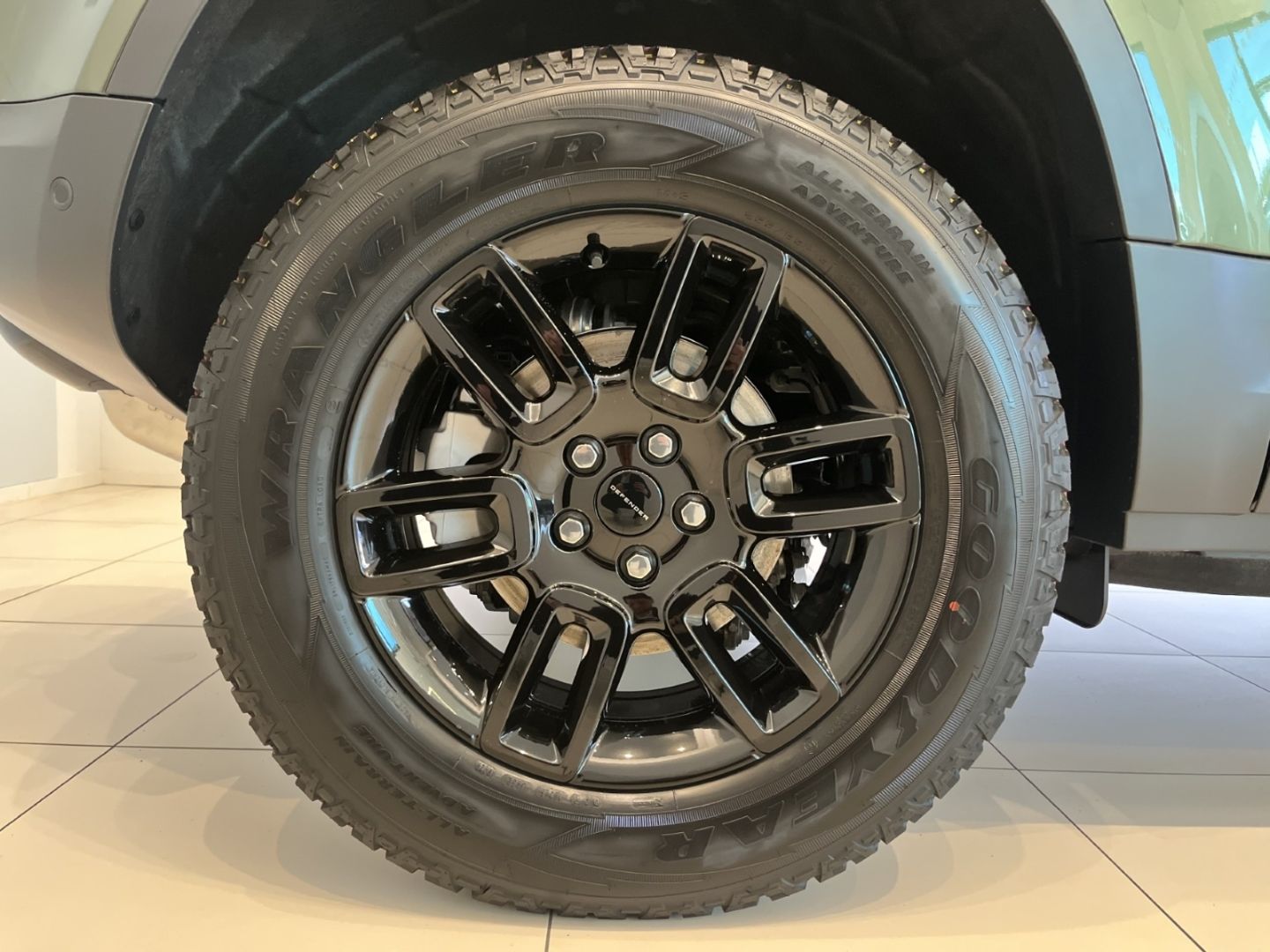 Land Rover Defender - Bild 9
