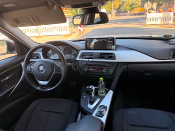 BMW 320 - 12