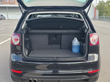 Volkswagen Golf - 9