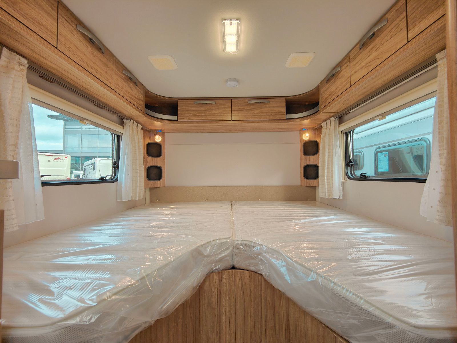 Fahrzeugabbildung HYMER / ERIBA / HYMERCAR Feeling 442 - 6.824€ Sparen!!!