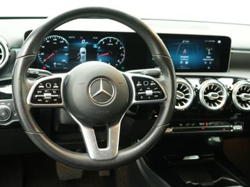 Mercedes A 180 - 12