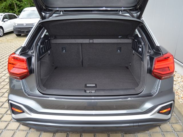 Q2 35 TFSI S-tronic S line MATRIX/INTERIEUR+KOMF