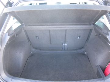 Volkswagen Tiguan - 8