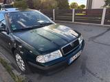 Skoda Octavia 1.6 Ambiente Klima Leder - Skoda Octavia aus 2001