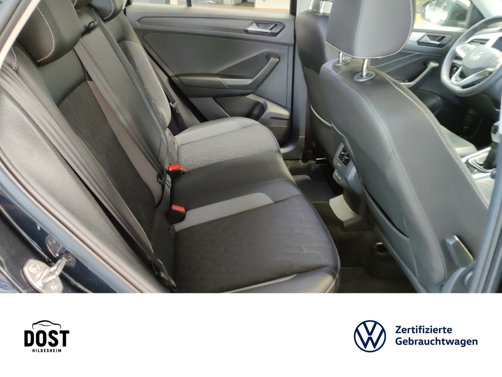 Volkswagen T-Roc - Bild 17