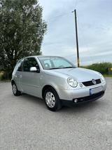 Volkswagen VW Lupo Rave 1.0 MPI Silber  gepflegt aus... - Volkswagen Lupo mit Benzin-Antrieb: Kleinwagen, Klimaanlage, 1.0