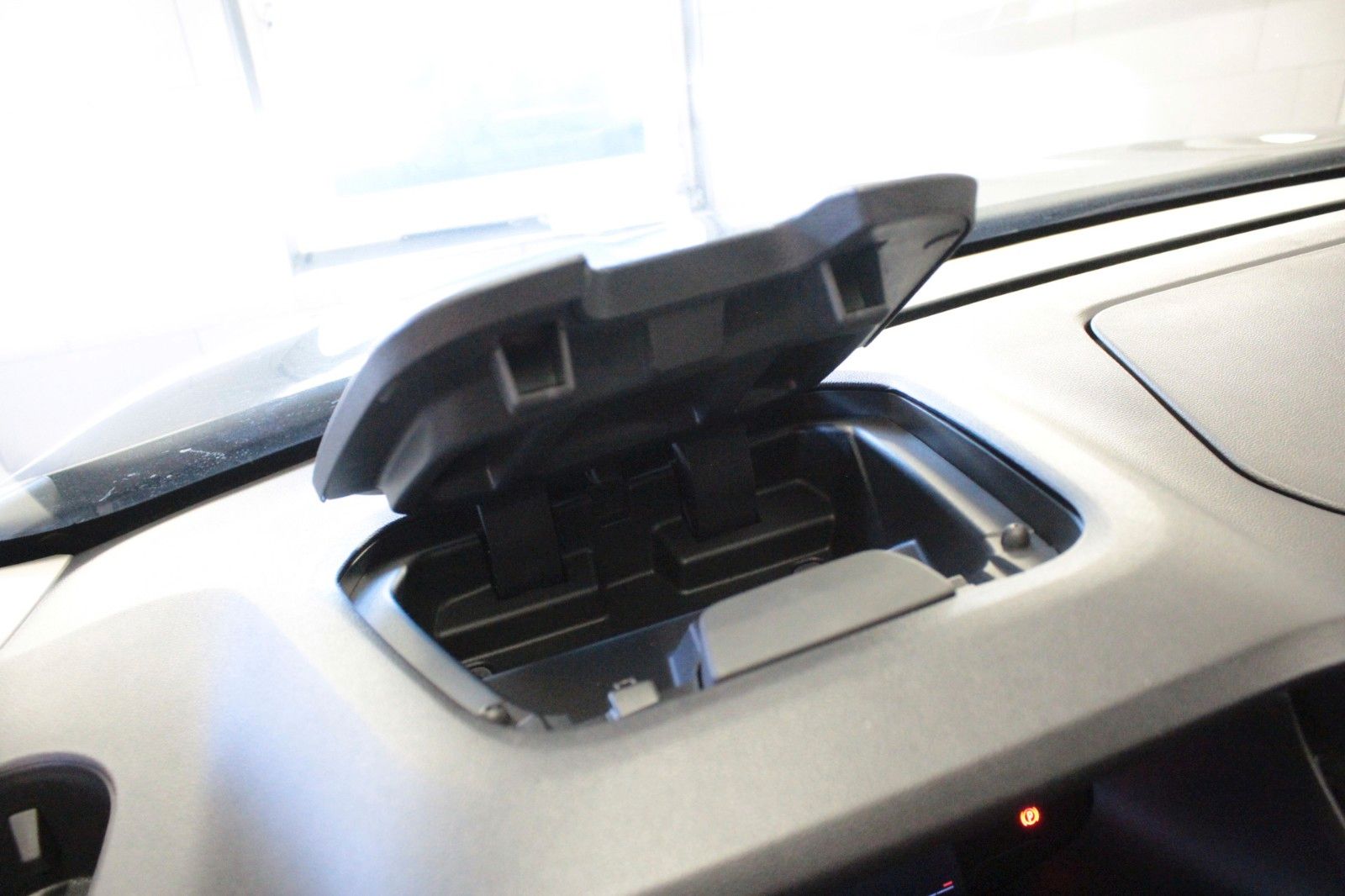 Fahrzeugabbildung Renault Trafic Grand dCi 150 EDC Evo*Automatik*8-Sitzer*