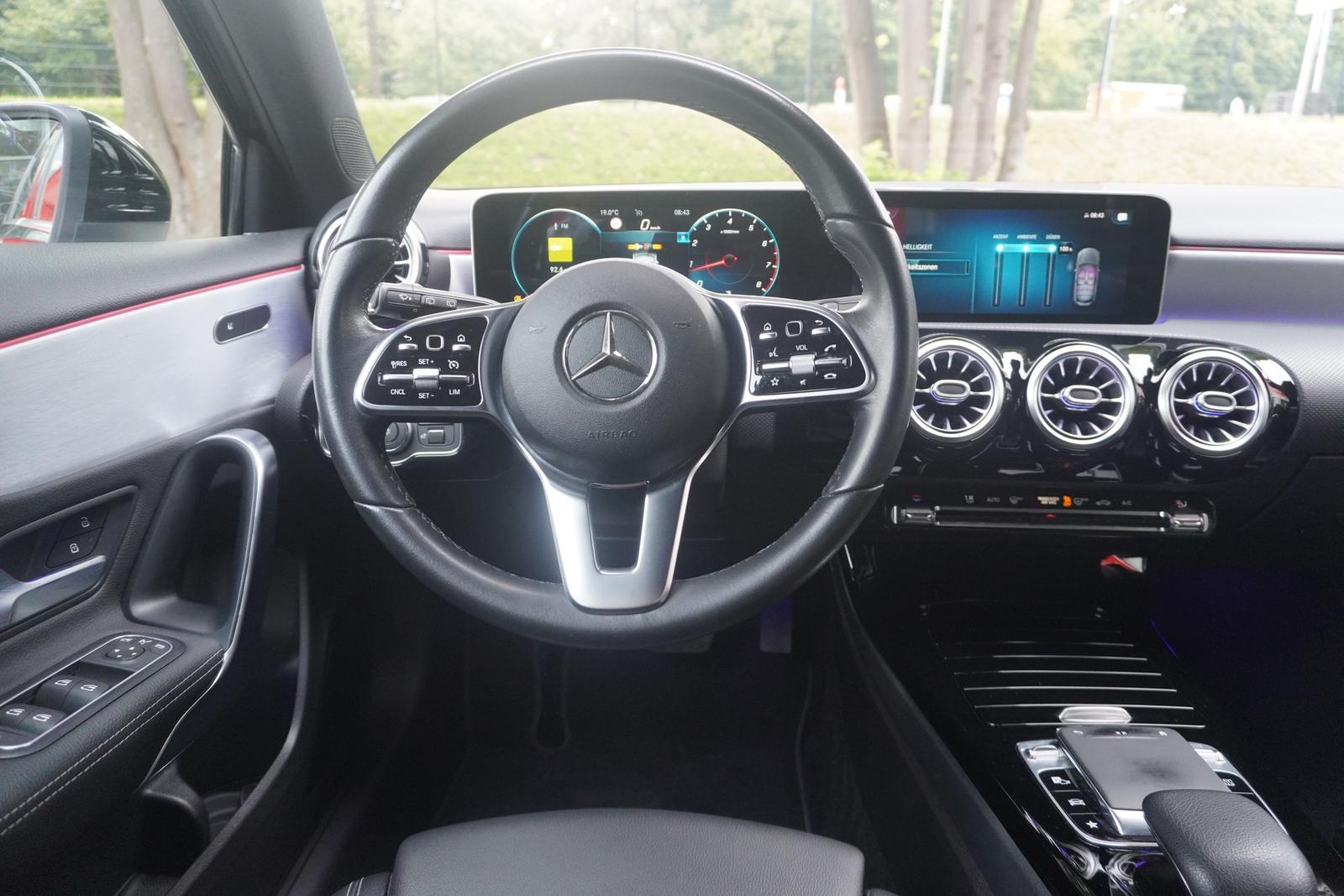 Mercedes-Benz A-Class A200 Edition 19 Totwinkel LED Digitales Cockpit, миниатюра 15