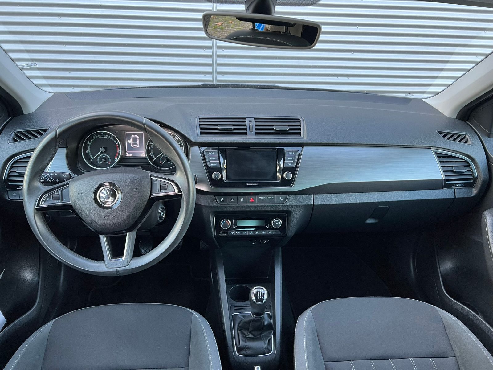 Fahrzeugabbildung SKODA Fabia Combi Style 1.0 TSI Tempomat Climatronic