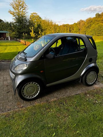 Smart MC01 450 CDI Top mit Neuem TÜV