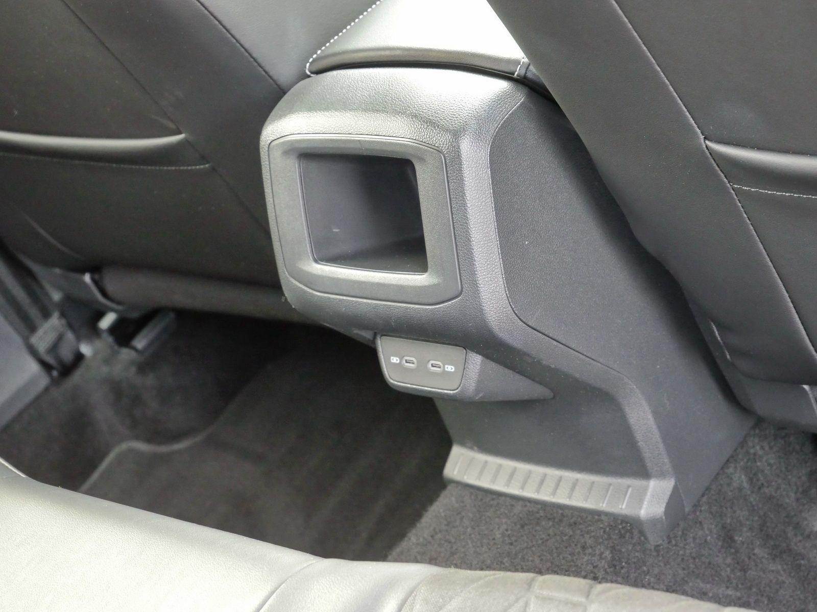 Volkswagen T-Cross - Bild 17