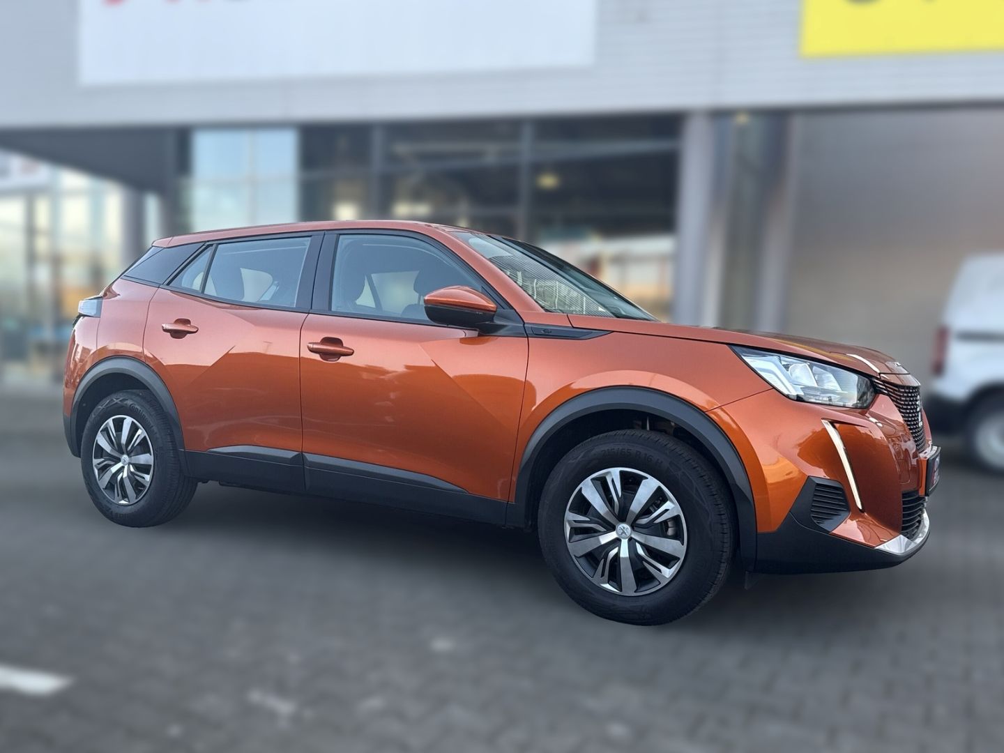Fahrzeugabbildung Peugeot 2008 e- Active Klimaautom Fahrerprofil DAB Spurh
