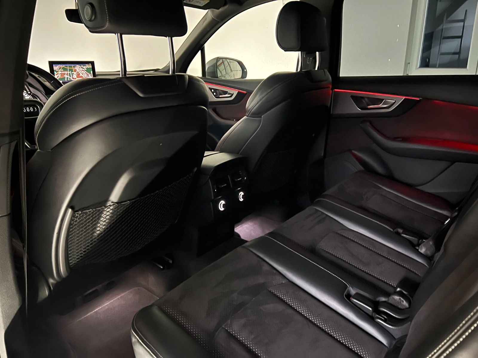 Fahrzeugabbildung Audi SQ7 4.0 TDI Quattro/MATRIX/HuD/ACC/AHK/AMBI+