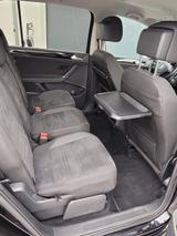 Volkswagen Touran 1.8 TSI DSG Highline Highline - Volkswagen Touran aus 2017