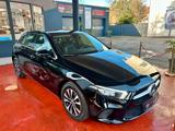 Mercedes-Benz A 200 d Progressive Business-Paket 1. Hand - Mercedes-Benz A 200 mit Diesel-Antrieb: Limousine