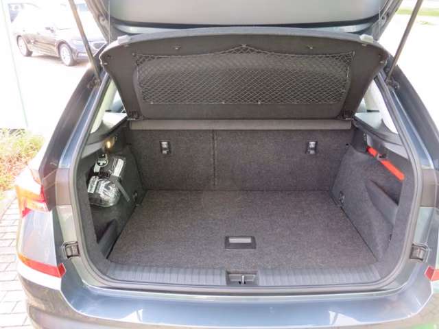 Skoda Kamiq Style 1.0TSI 70kW PDC ACC SHZ