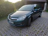 Opel Astra 1,6 Twinport, LPG Gasanlage - Opel Astra mit LPG-Antrieb: Limousine, Klimaanlage