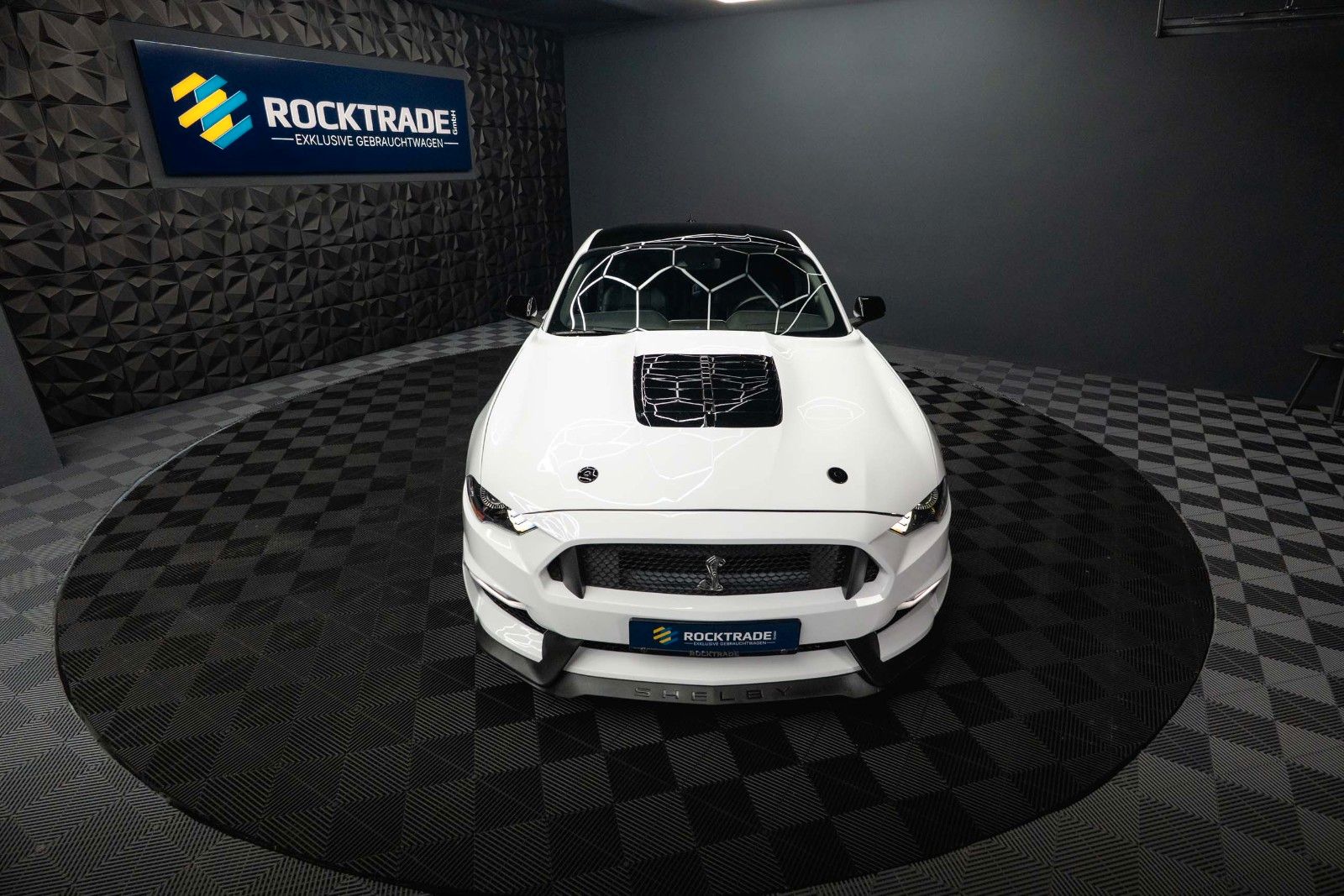 Fahrzeugabbildung Ford Mustang Shelby GT 500 5.0 V8 Performance PREMIUM