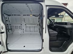 Fahrzeugabbildung Master IV Kasten Hochraum 3,5t L2H2 BLUE dCi 150