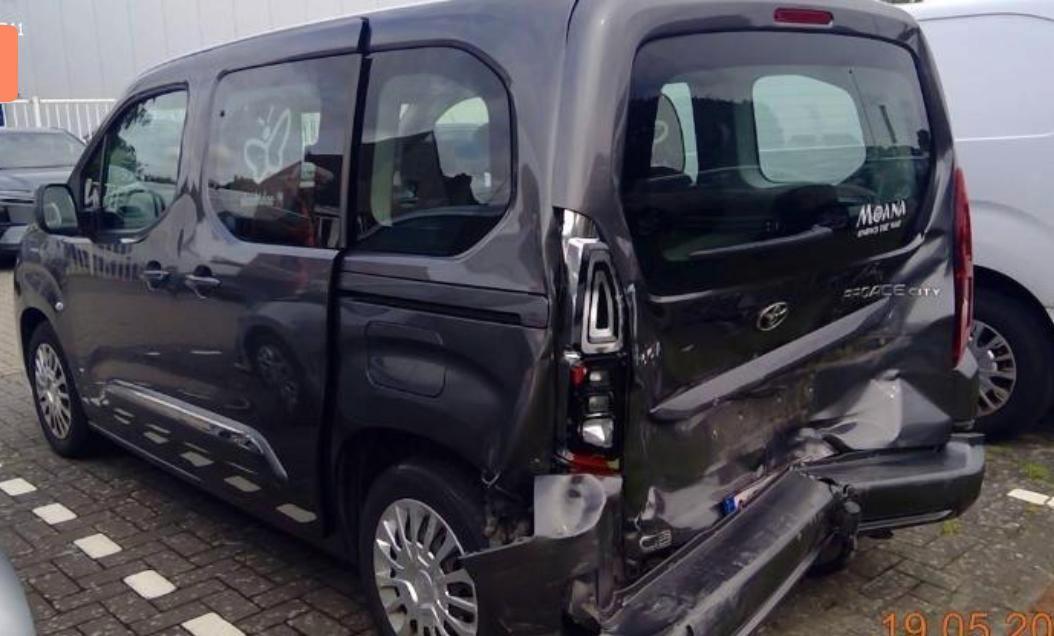 Toyota Proace City Verso L1 Shuttle