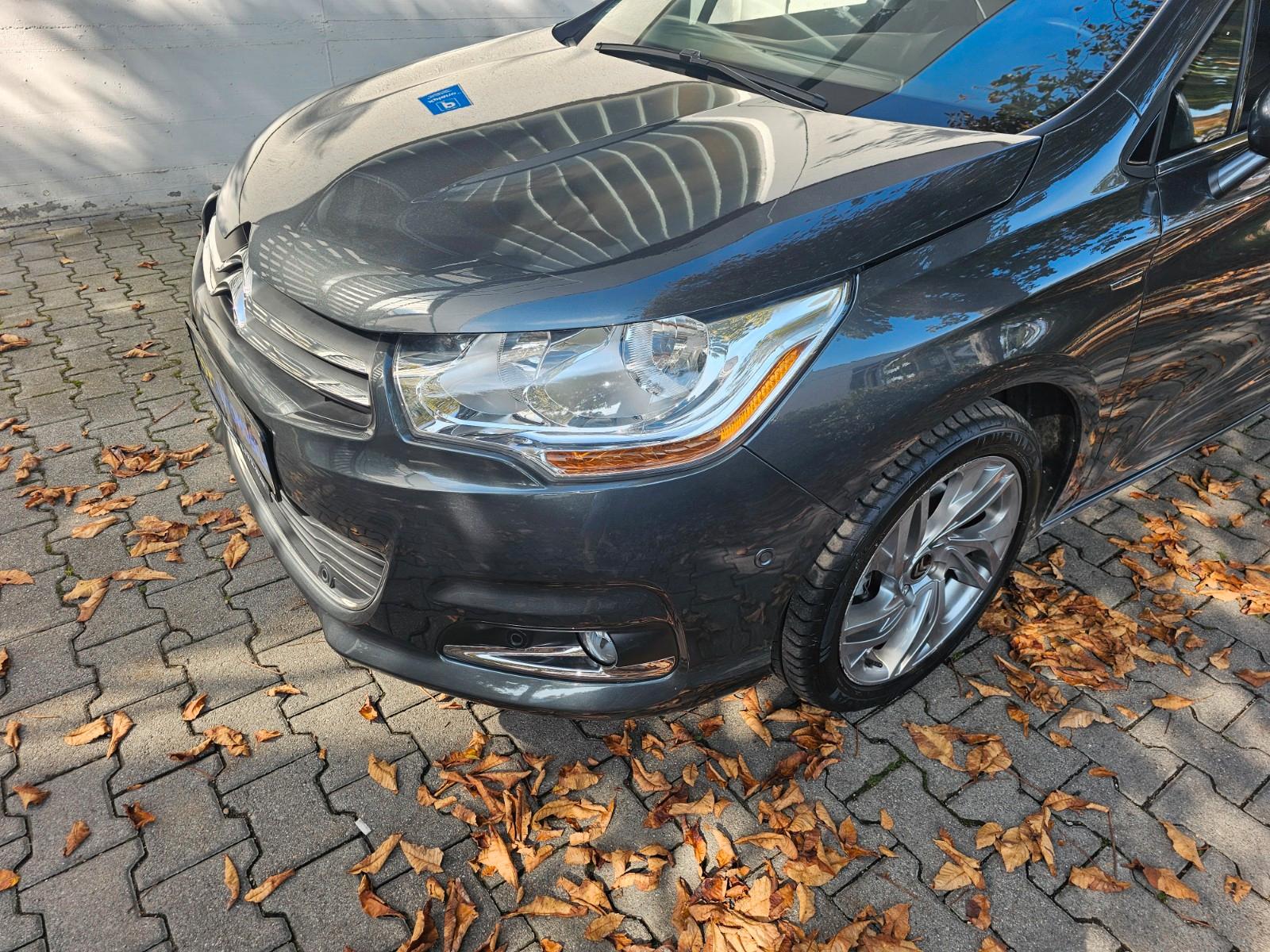 Citroën C4 THP 155 Exclusive EGS6/AUTOMATIK/RENTNERFAHRZ