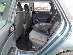 KIA Ceed Sportswagon 1.6 Plug-in Hybrid Spirit DCT KIA Ceed Sportswagon 1.6 Plug-in Hybrid Spirit DCT