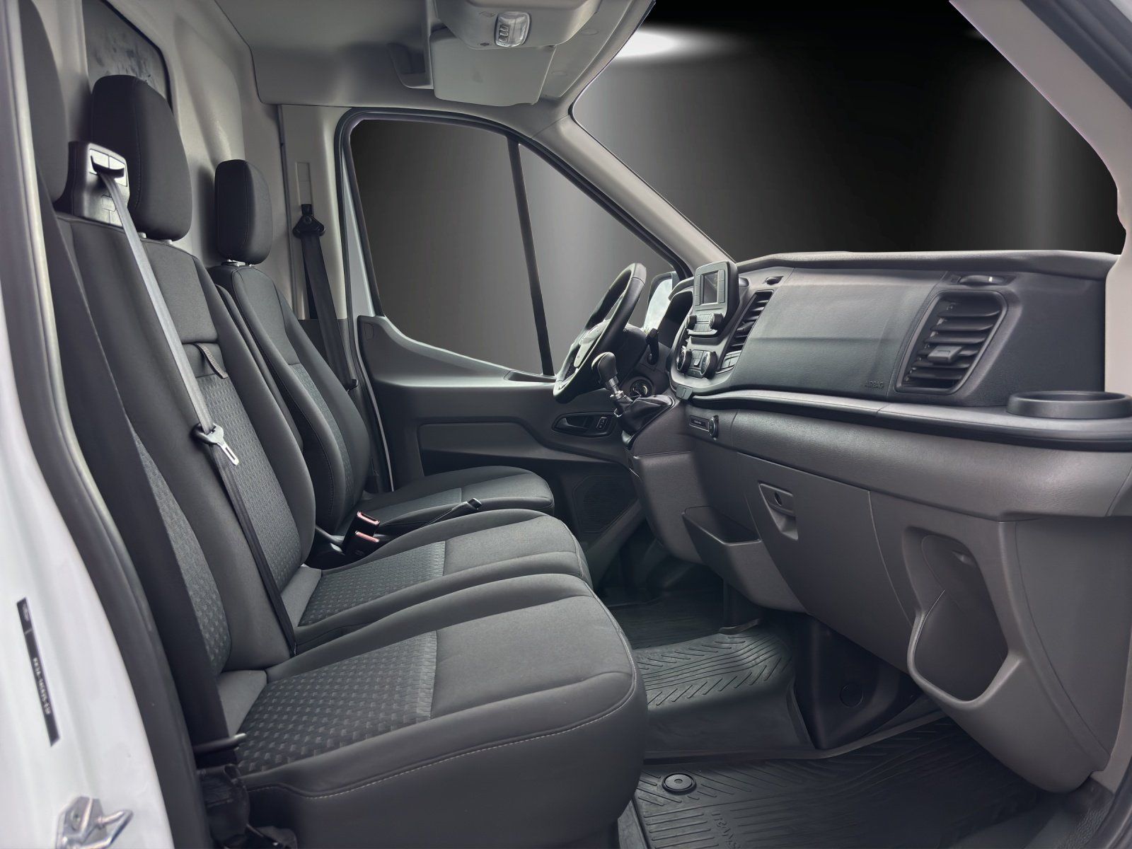 Fahrzeugabbildung Ford Transit FT 350 (TTS) 2.0 TDCi 350 L4 TEMPO/KLIMA