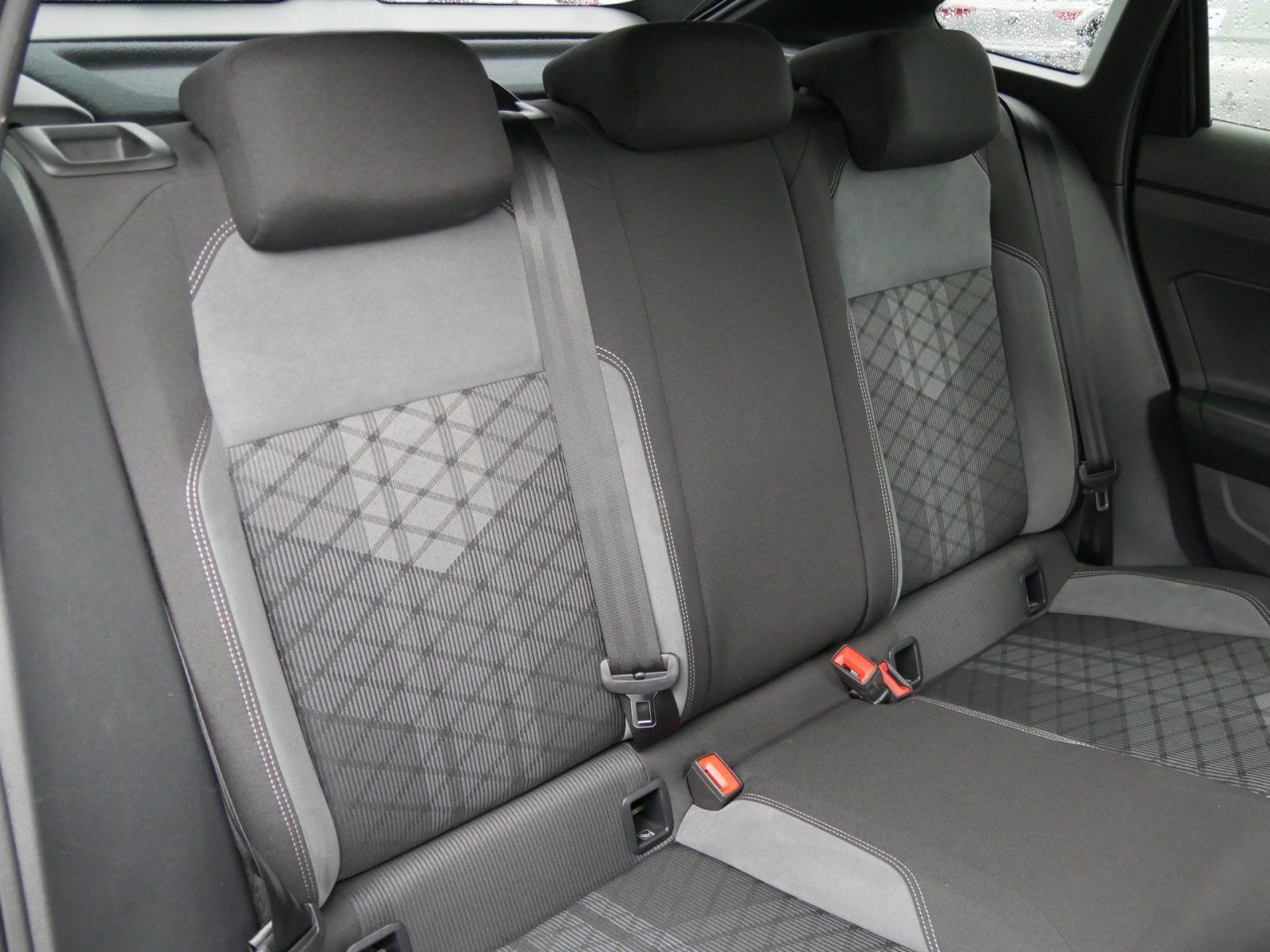 Volkswagen Taigo - Bild 4