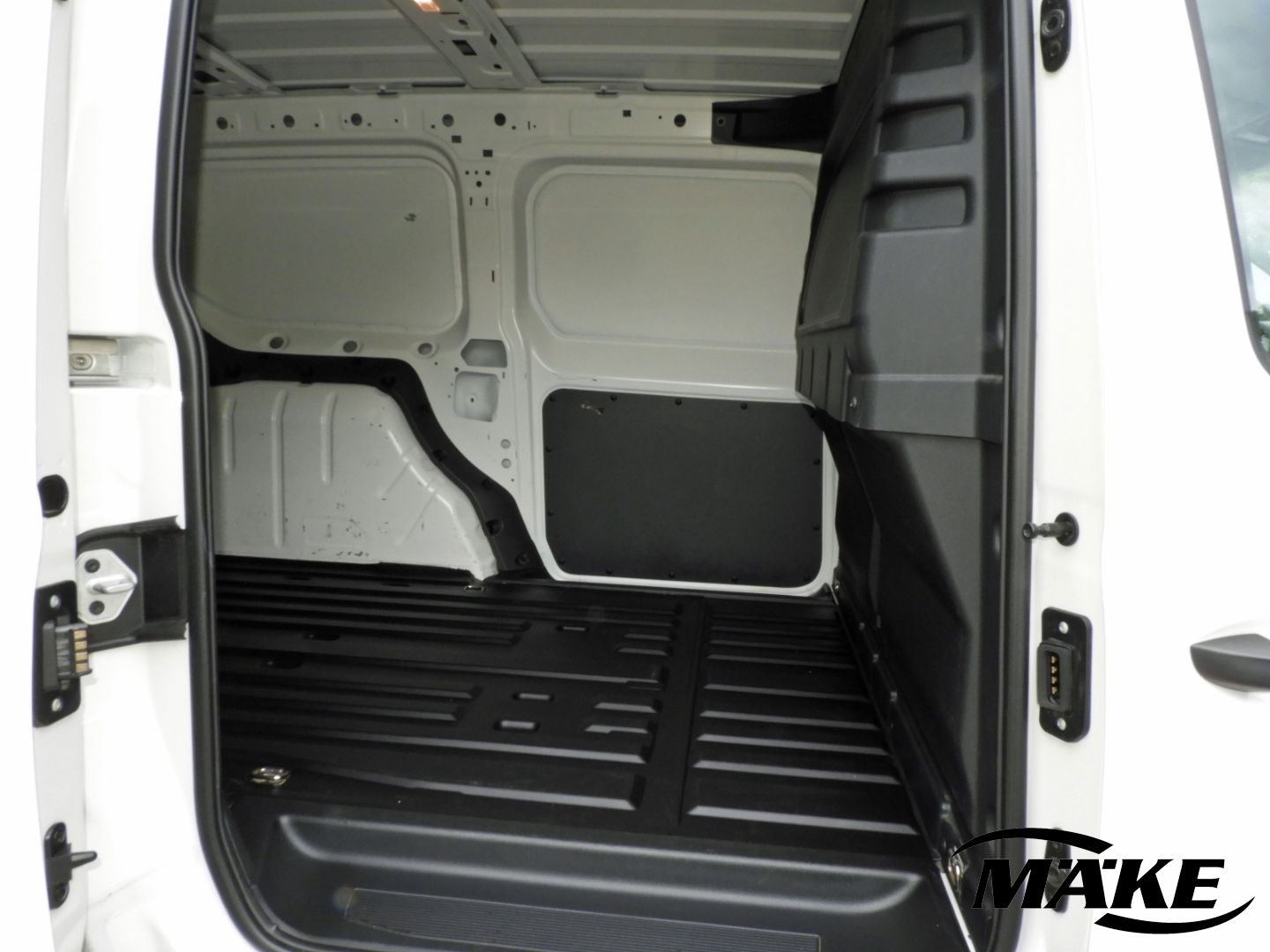 Caddy Maxi Cargo 2.0 TDI KLIMA PDC SITZHZG GRA