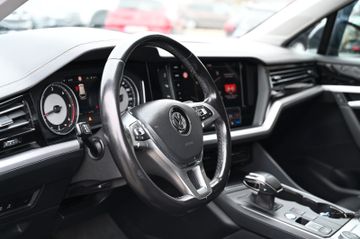 Volkswagen Touareg - 10