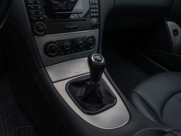 Fahrzeugabbildung Mercedes-Benz CLK 200 Coupe Kompressor Avantgarde Sitzhzg Temp