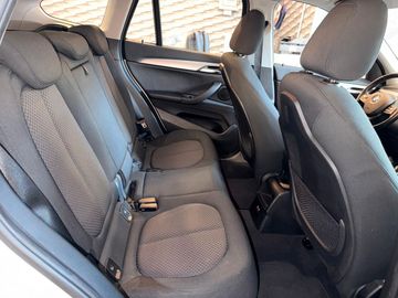 BMW X1 - 11