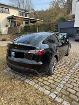 Tesla Model Y RWD, TÜV Neu TOP - gebrauchte Tesla Model Y aus dem Jahr 2023