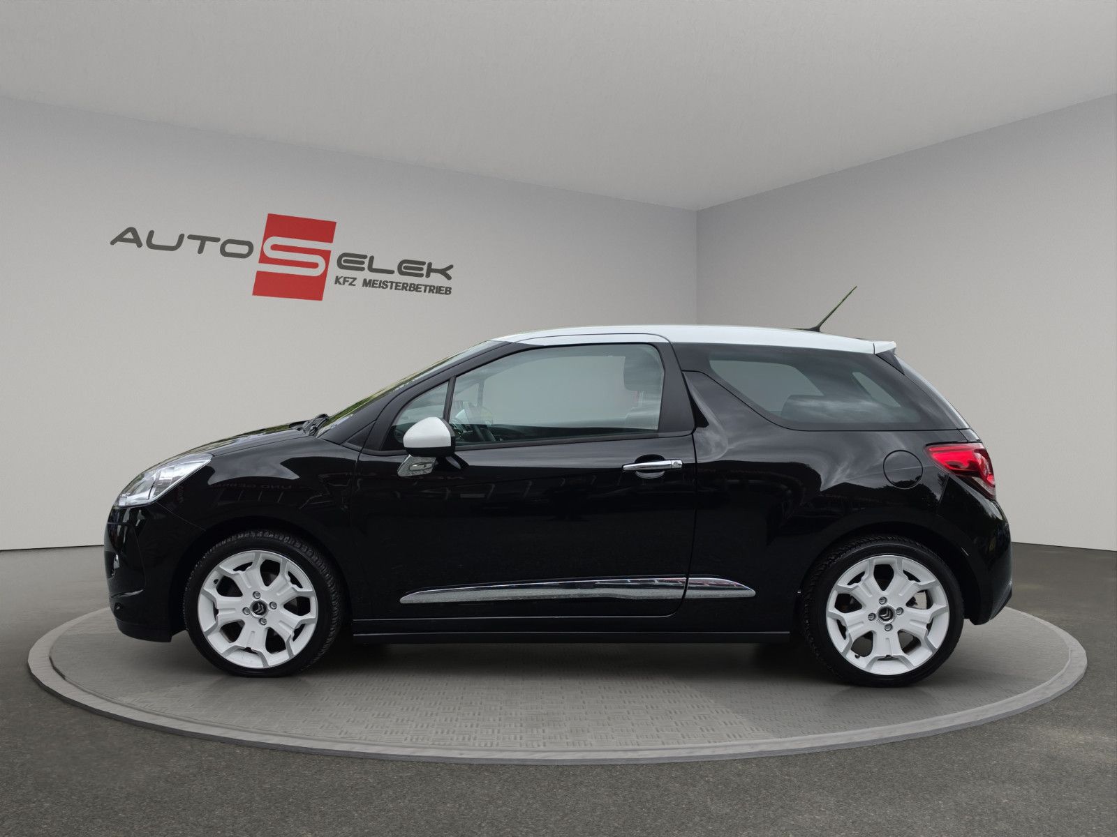 Fahrzeugabbildung Citroën DS3 SoChic SPORTPAKET KLIMA PDC TEMPOMAT