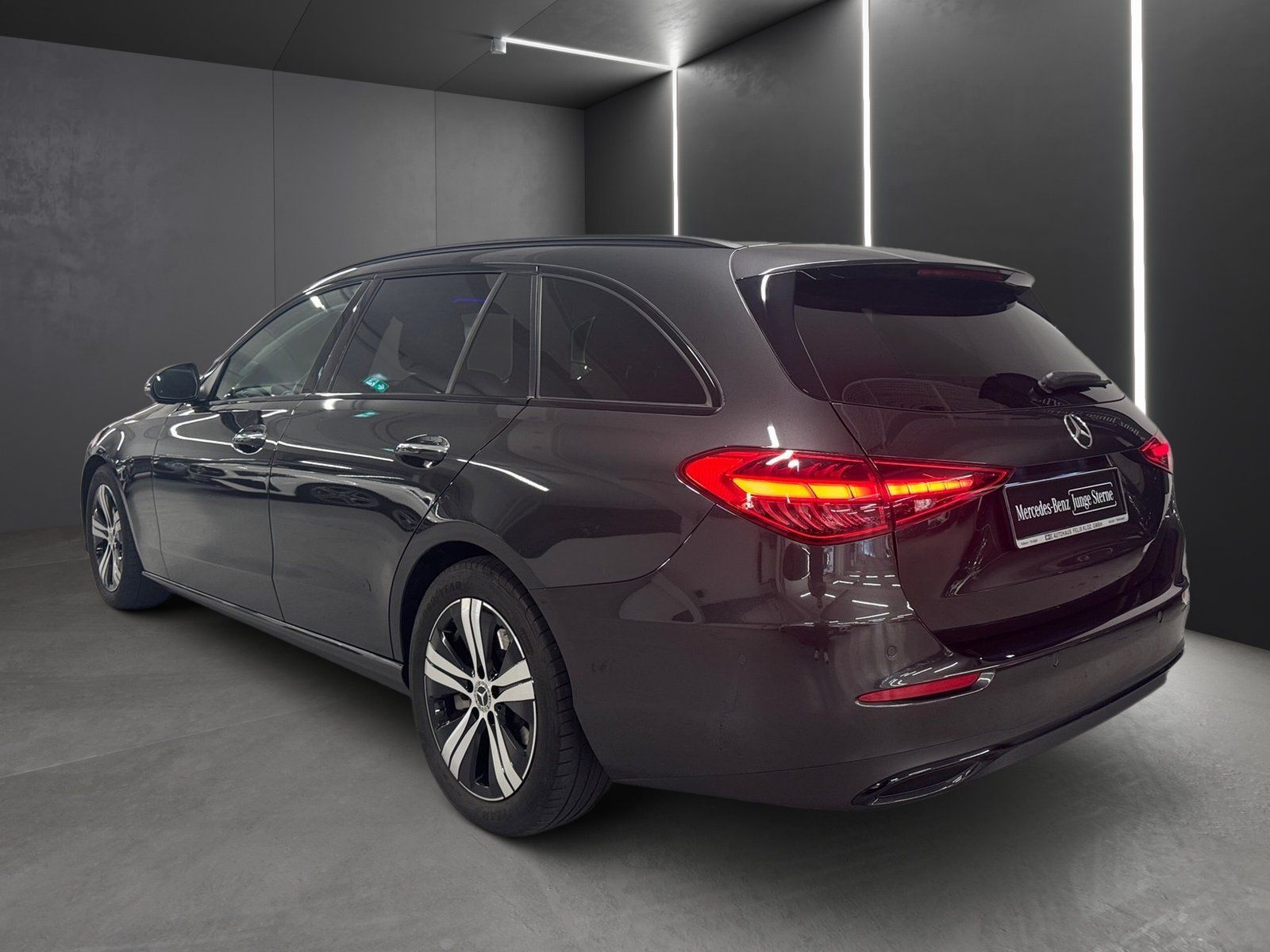 Fahrzeugabbildung Mercedes-Benz C 200 T Avantgarde*Distro*360°*Totwink*Night*LED