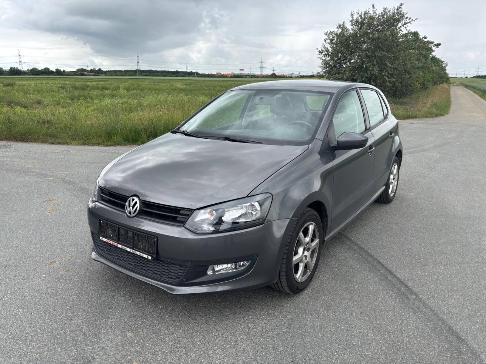 Volkswagen Polo 1 Hand / neue Zahnriemen