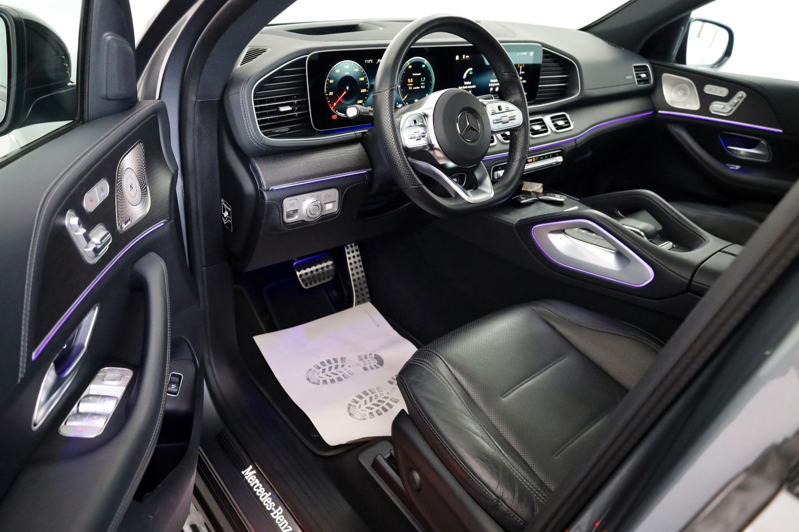 Fahrzeugabbildung Mercedes-Benz GLE 350de Coupe AMG line,Pano,HUD,360°,Burmester
