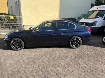 BMW 330 - 2