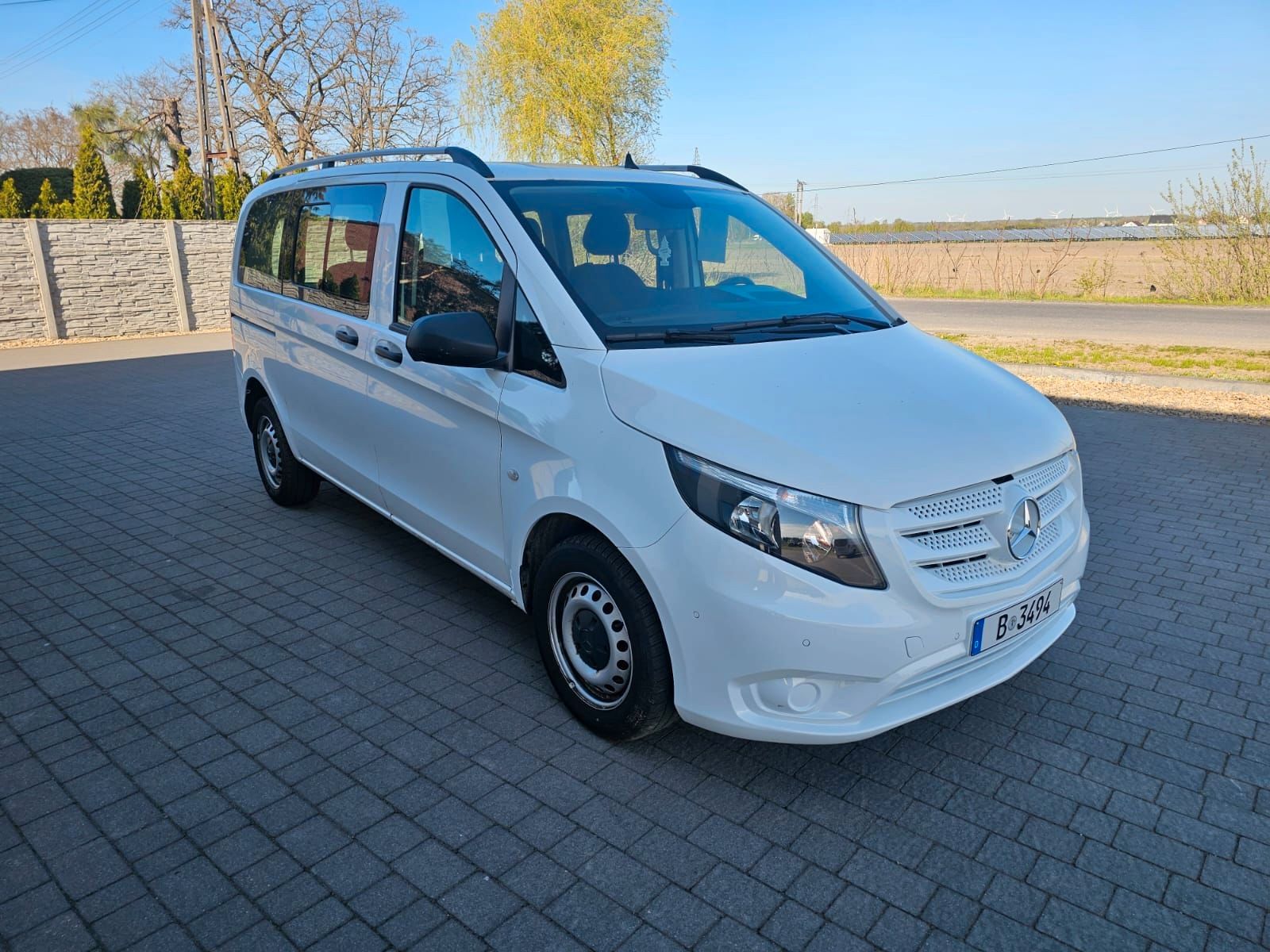 MERCEDES-BENZ Vito 2.0 Diesel 5 seats