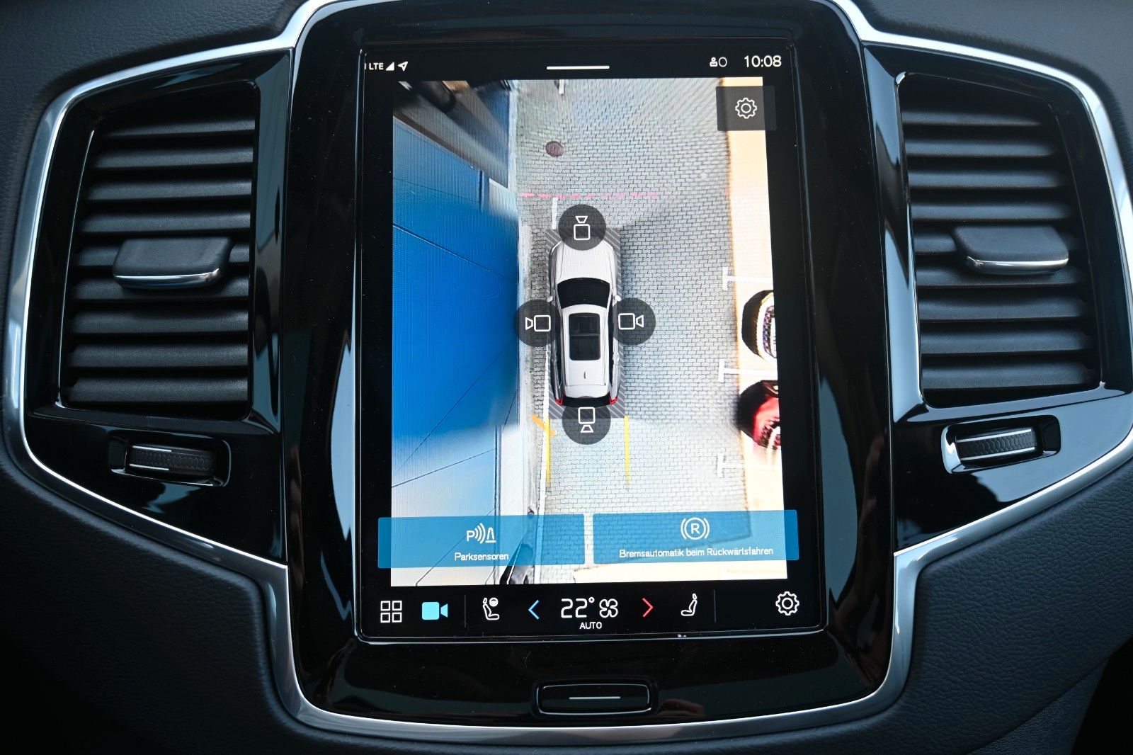 Fahrzeugabbildung Volvo XC90 Ultra Dark Recharge T8 B&W*LUFT*360*MASSAGE