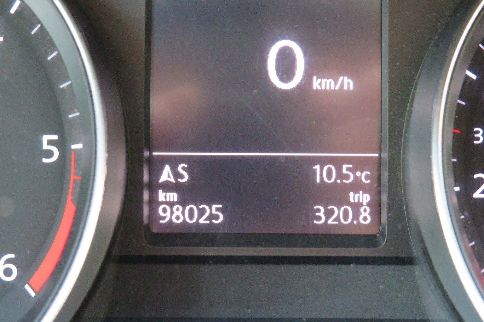 Fahrzeugabbildung Volkswagen Comfortline ACC LED KAMERA AHK NAVI APP-CONNECT