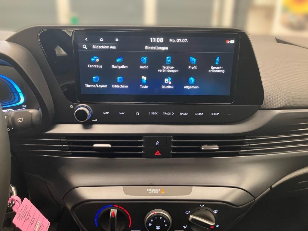 Fahrzeugabbildung Hyundai BAYON 1.0 T-GDI 6-MT Select Navi KAM PDC SpurH