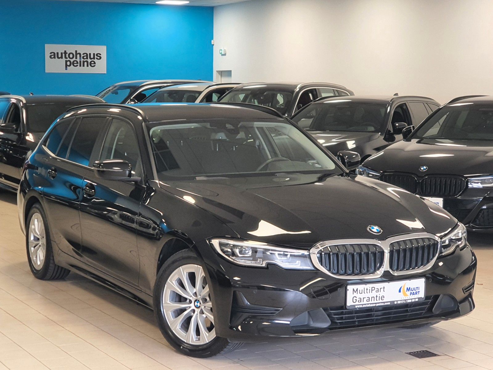 BMW 320dxD/Aut/LCPProf/LED/AHK/DrivAss/Temp/Advant
