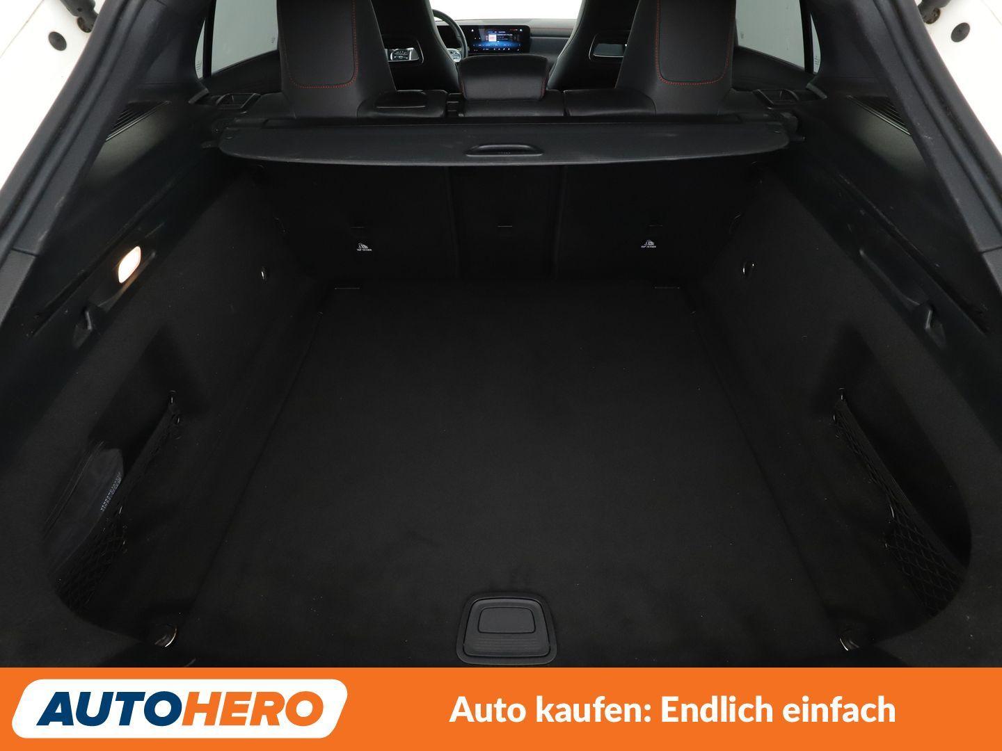 Mercedes-Benz CLA CLA-Klasse CLA 200 Shooting Brake AMG Line Aut., миниатюра 16
