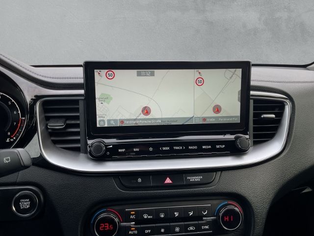Fahrzeugabbildung Kia XCeed Platinum Edition 1.6 T-GDI*GLASDACH*SITZVE